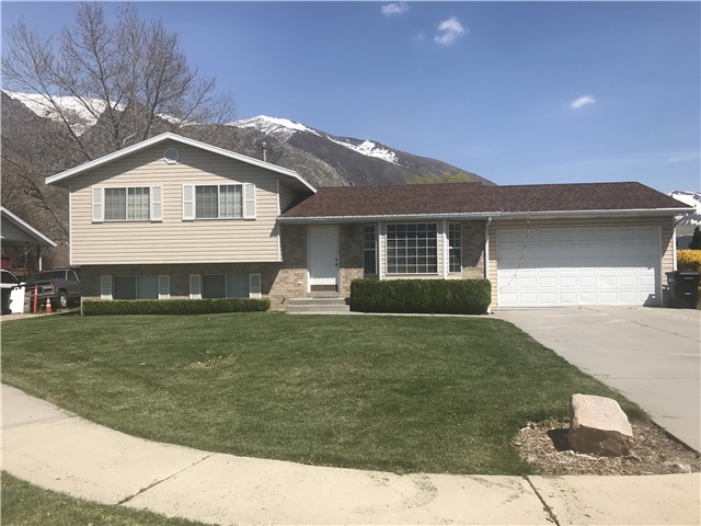 Springville House: 668 N 100 W