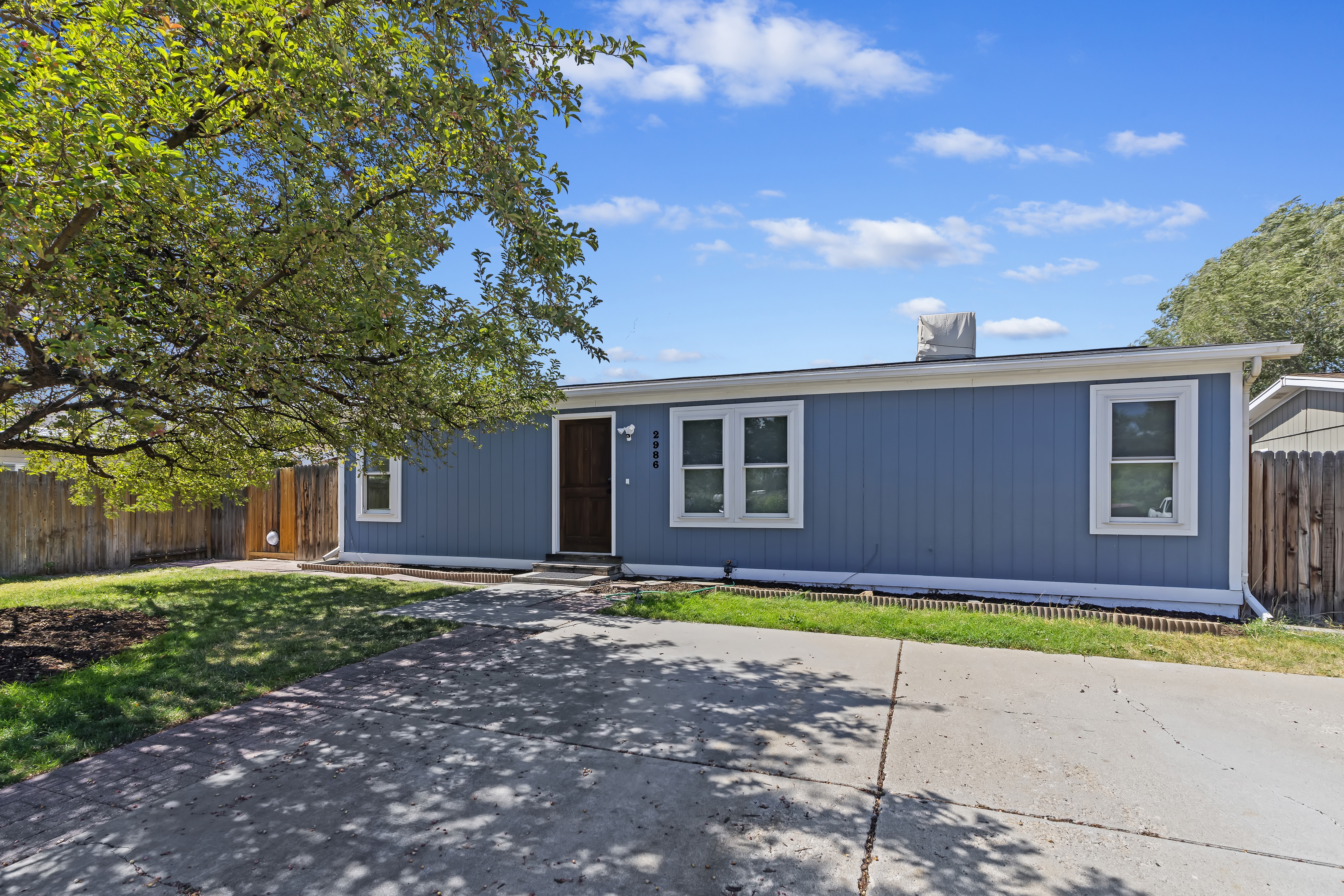 West Valley City House: 2986 S Jamboree St
