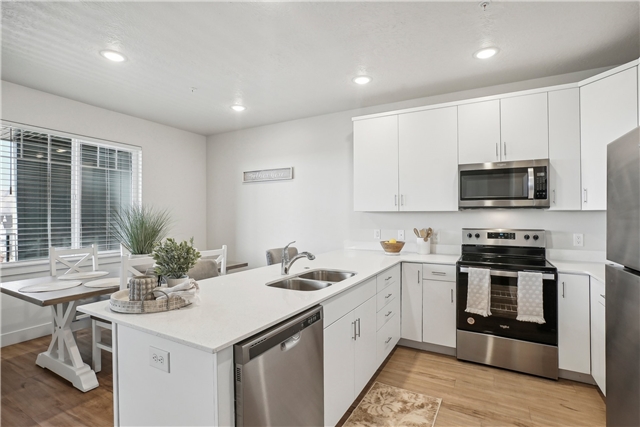 Payson Apartment: 1694 N 1330 E