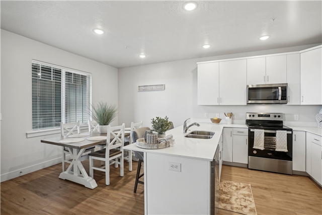 Payson Apartment: 1694 N 1330 E