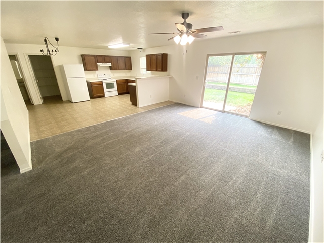 Spanish Fork House: 1243 W 520 S