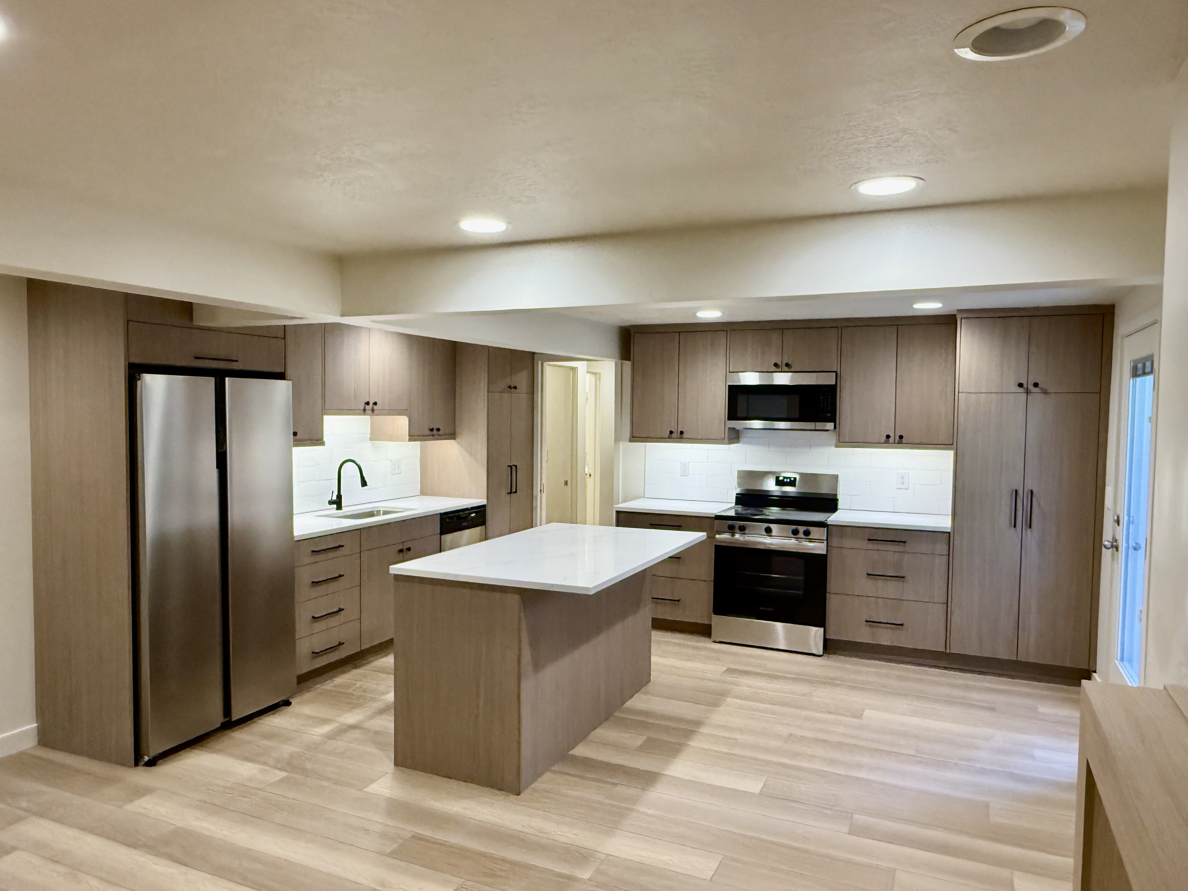 West Jordan Apartment: 8097 S 3680 W