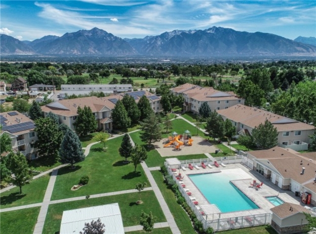 West Jordan Apartment: 2812 W 8580 S