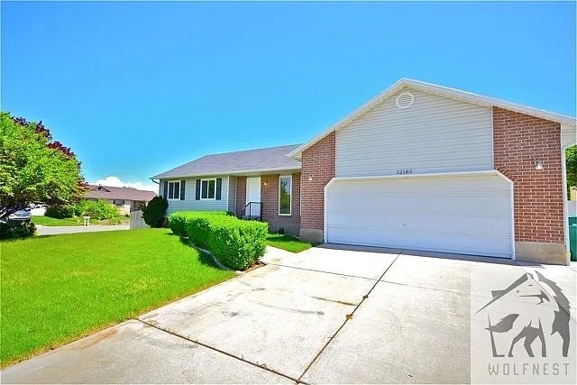 Riverton In-Law/Basement: 12185 S Meadow Park Cir