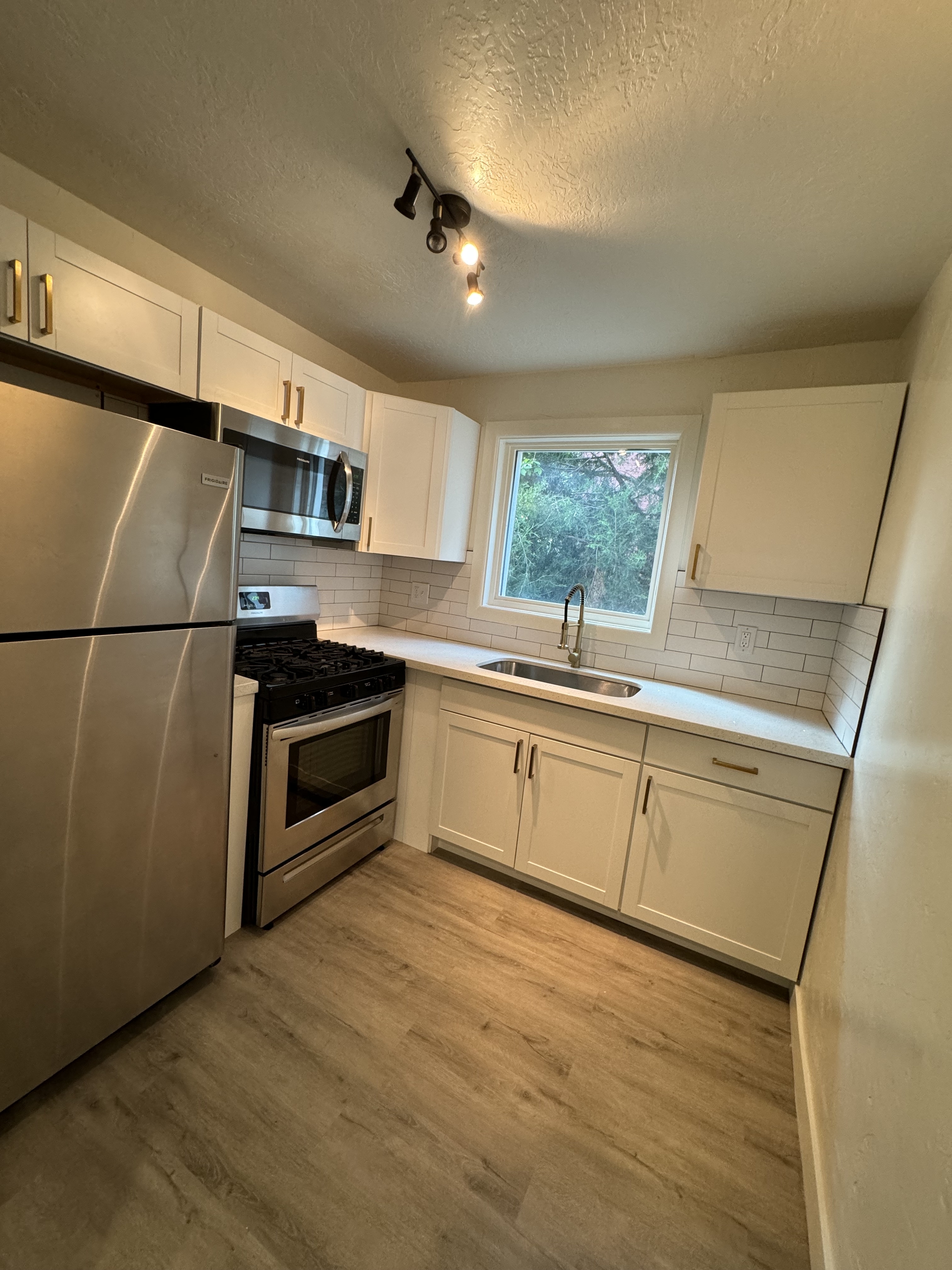Salt Lake City Apartment: 376 E 300 S
