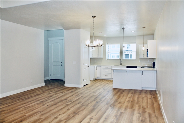 Lehi Townhome: 2031 N 3930 W