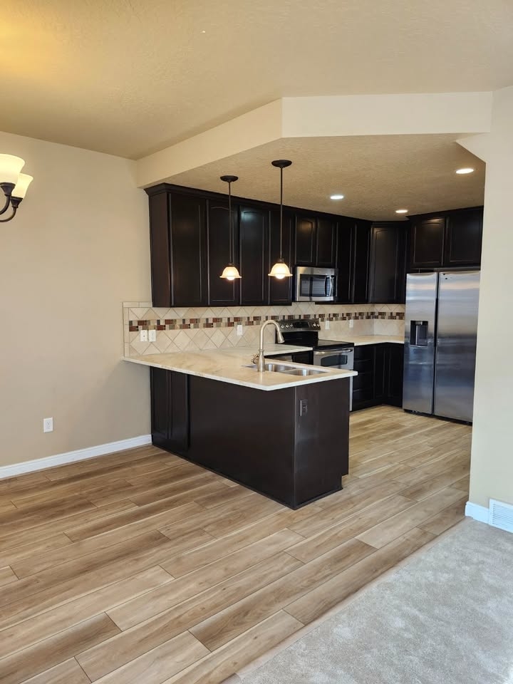 Lehi Townhome: 3811 N Prairie Grass Dr