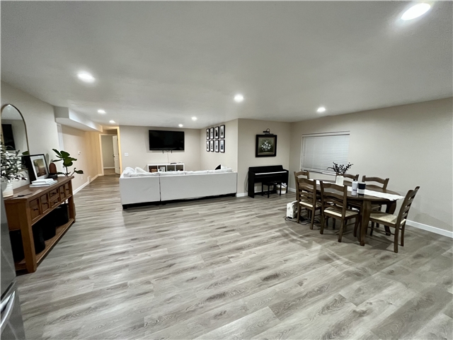 Vineyard In-Law/Basement: 188 N 70 W