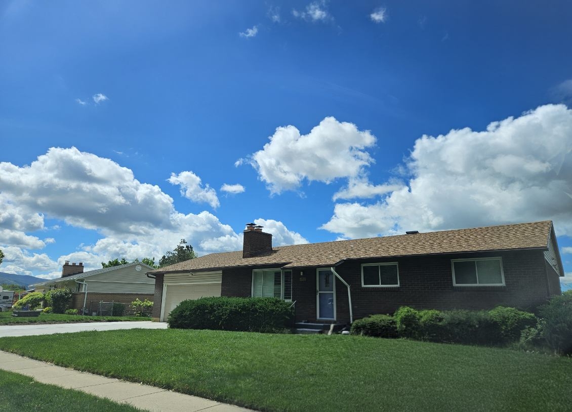 Centerville In-Law/Basement: 1401 Peachtree Dr