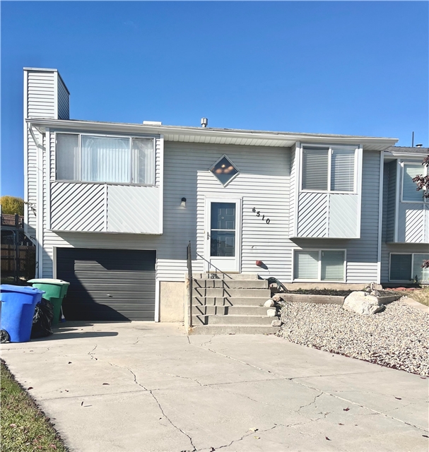 West Jordan Townhome: 6510 S 5055 W