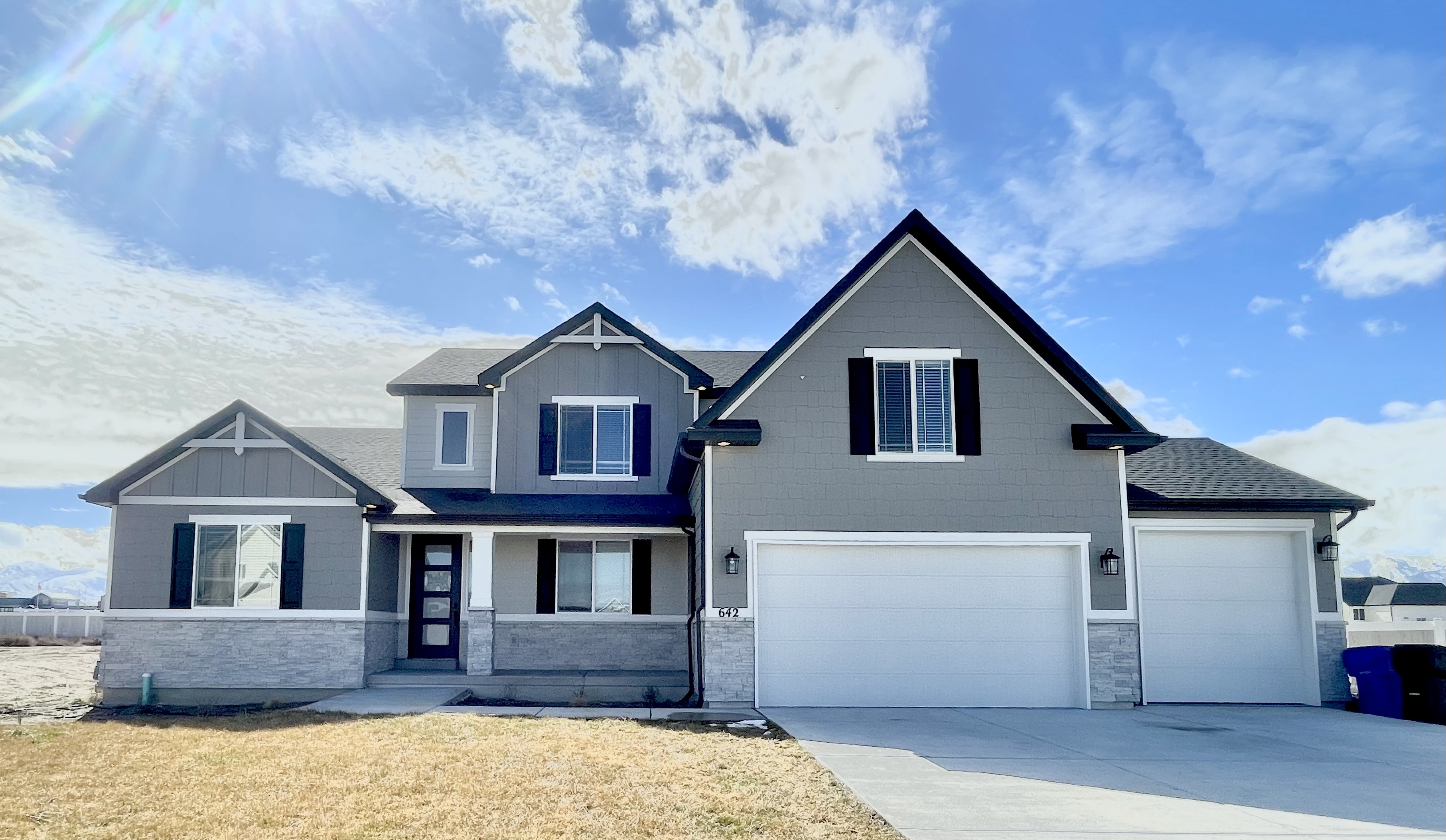 Grantsville House: 642 S Owens Ct