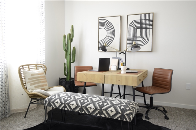 St.George Apartment: 1390 W Sky Rocket Rd