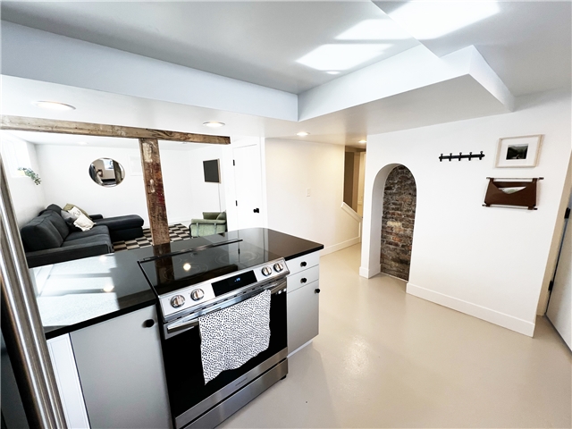 Provo In-Law/Basement: 259 S 500 E