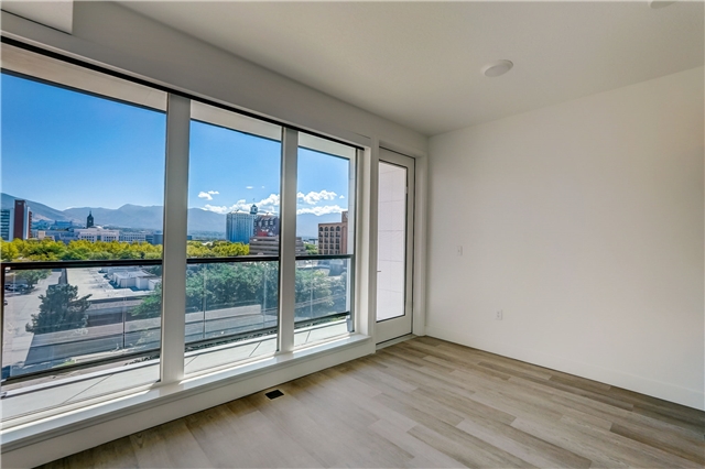 Salt Lake City Apartment: 426 S 200 W