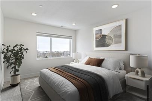 Clearfield Apartment: 293 S State St