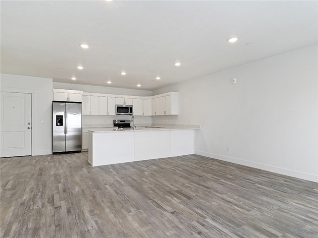 Clearfield Apartment: 293 S State St