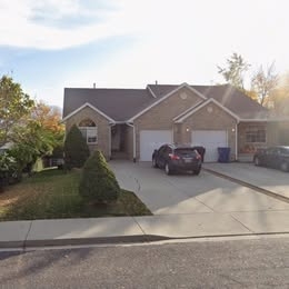 Payson House: 43 S 700 E