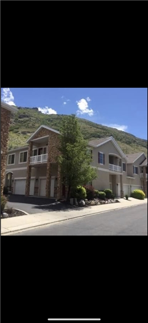Provo Townhome: 1077 Canyon Meadow Dr