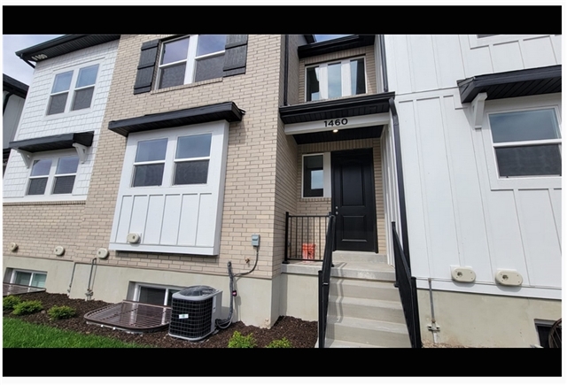 Lehi Single Room: 1460 N 3920 W