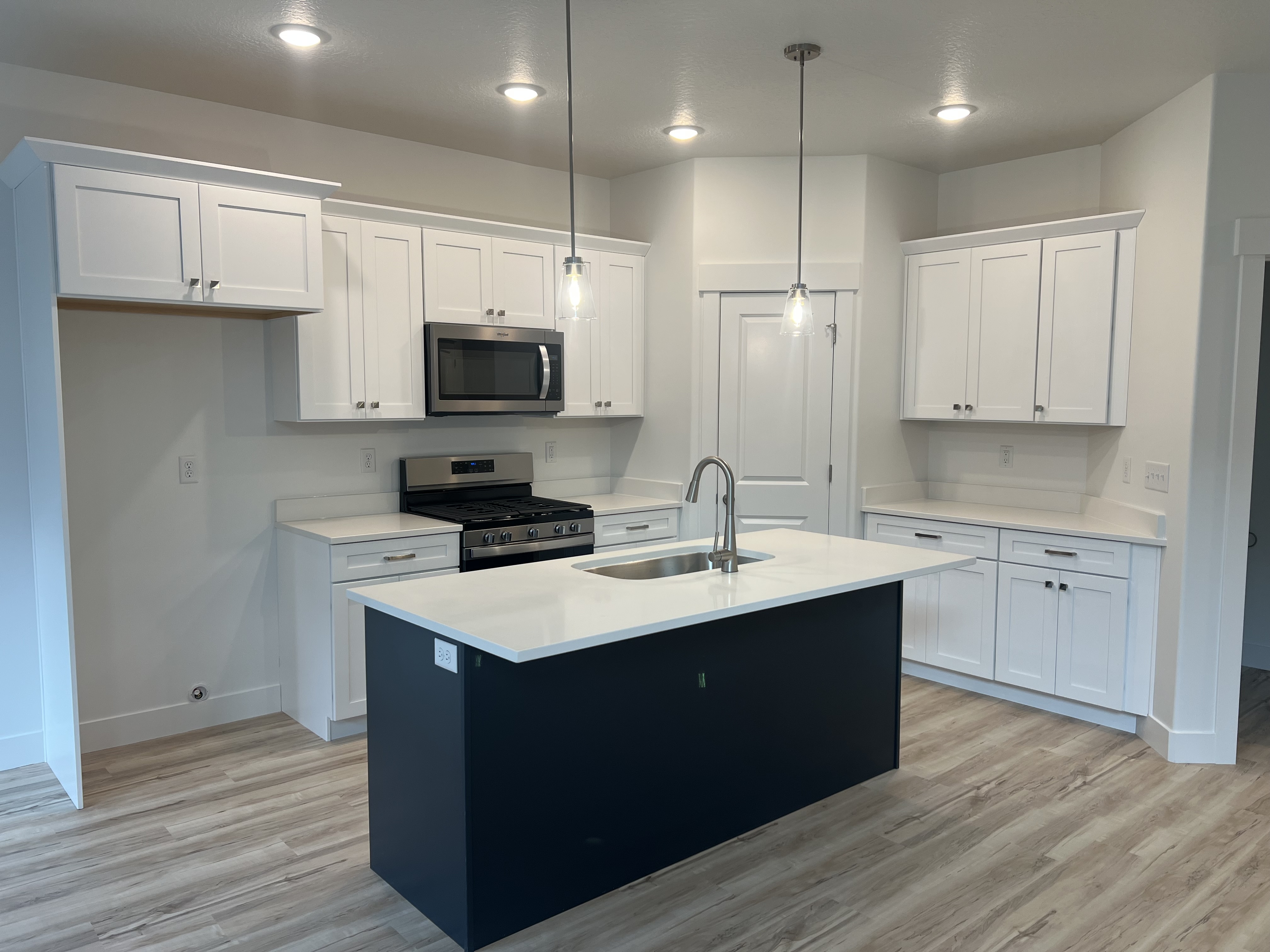 Saratoga Springs Townhome: 2943 N Red Velvet Ln