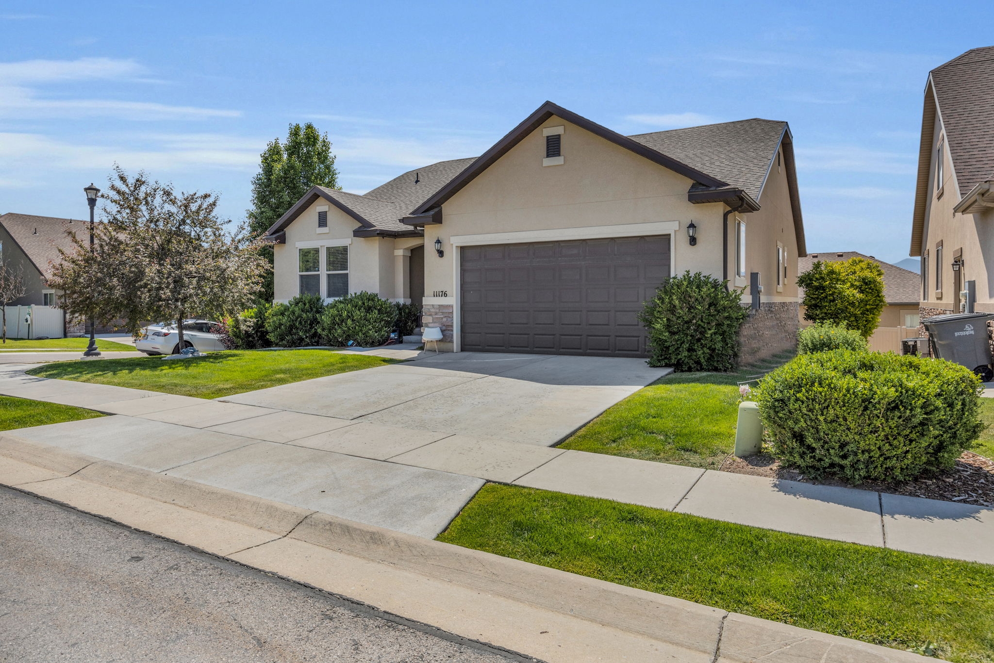 South Jordan House: 11176 S Shilling Ave