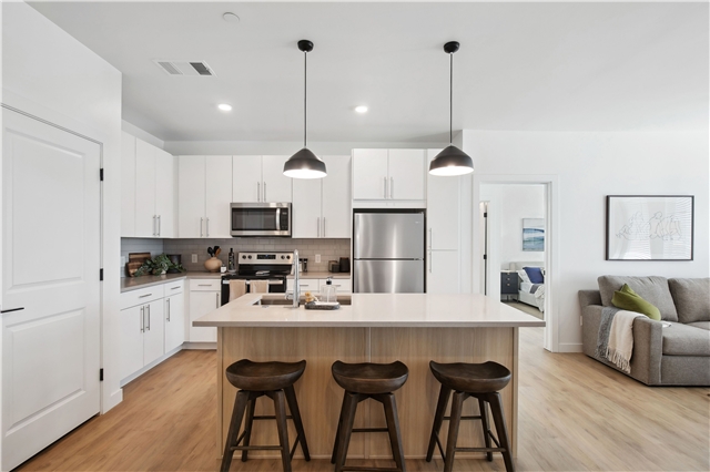 West Jordan Apartment: 3361 W Jordan Line Pkwy