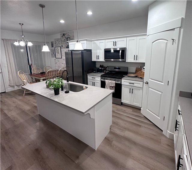 Lehi Single Room: 3690 W Big Horn Dr