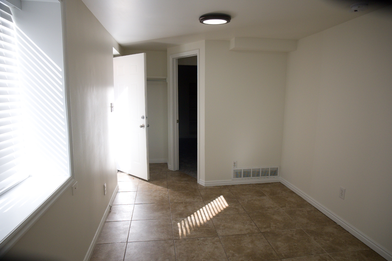 Salt Lake City Apartment: 220 S University St