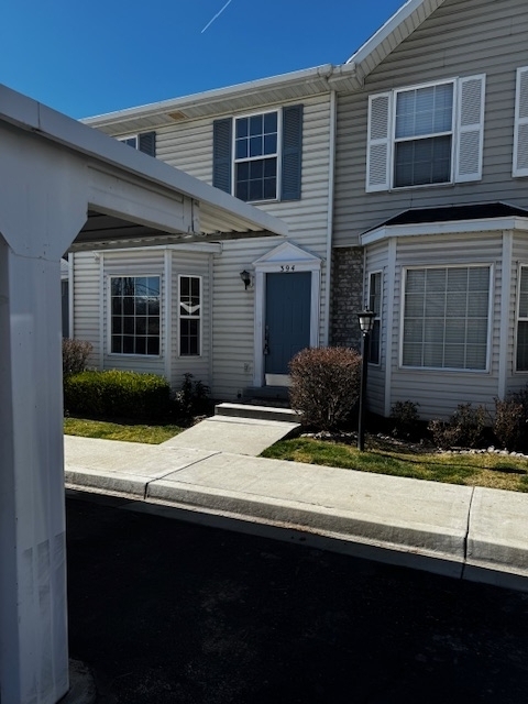 American Fork Townhome: 394 S 460 E