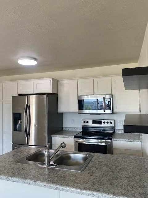 American Fork Townhome: 686 E 550 S