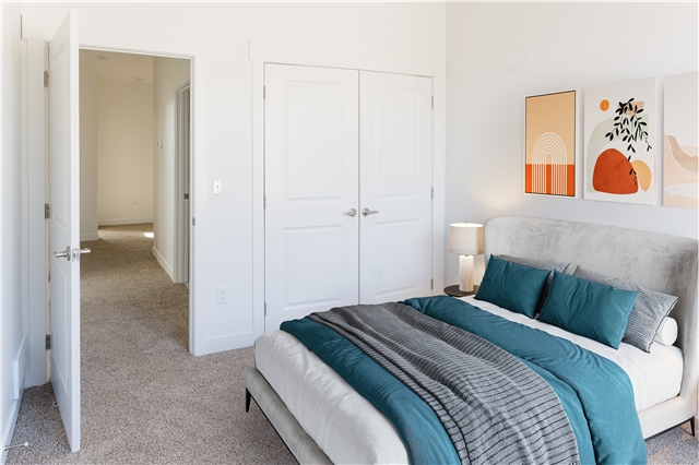 West Valley City Apartment: 5554 West Scratch Ct.