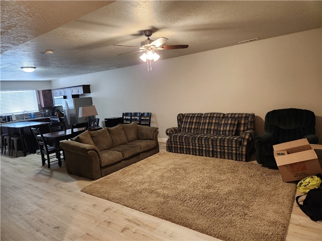 South Jordan Single Room: 10994 S Gracie May Ln