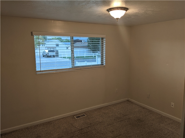 Salt Lake City Single Room: 4826 S 3040 W