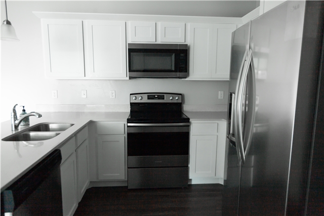 Vineyard Single Room: 552 N 360 W