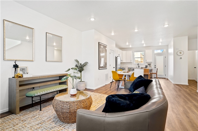 American Fork Townhome: 841 E Quality Drive