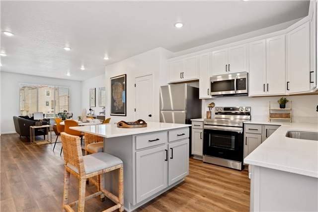 American Fork Townhome: 841 E Quality Drive