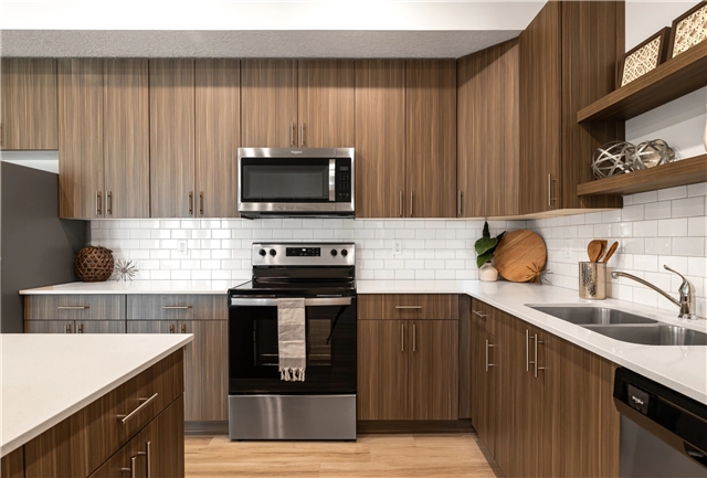 West Haven Apartment: 2405 Hinckley Dr