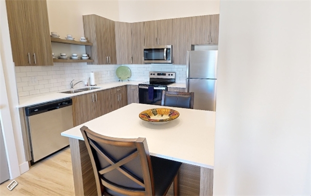 West Haven Apartment: 2405 Hinckley Dr