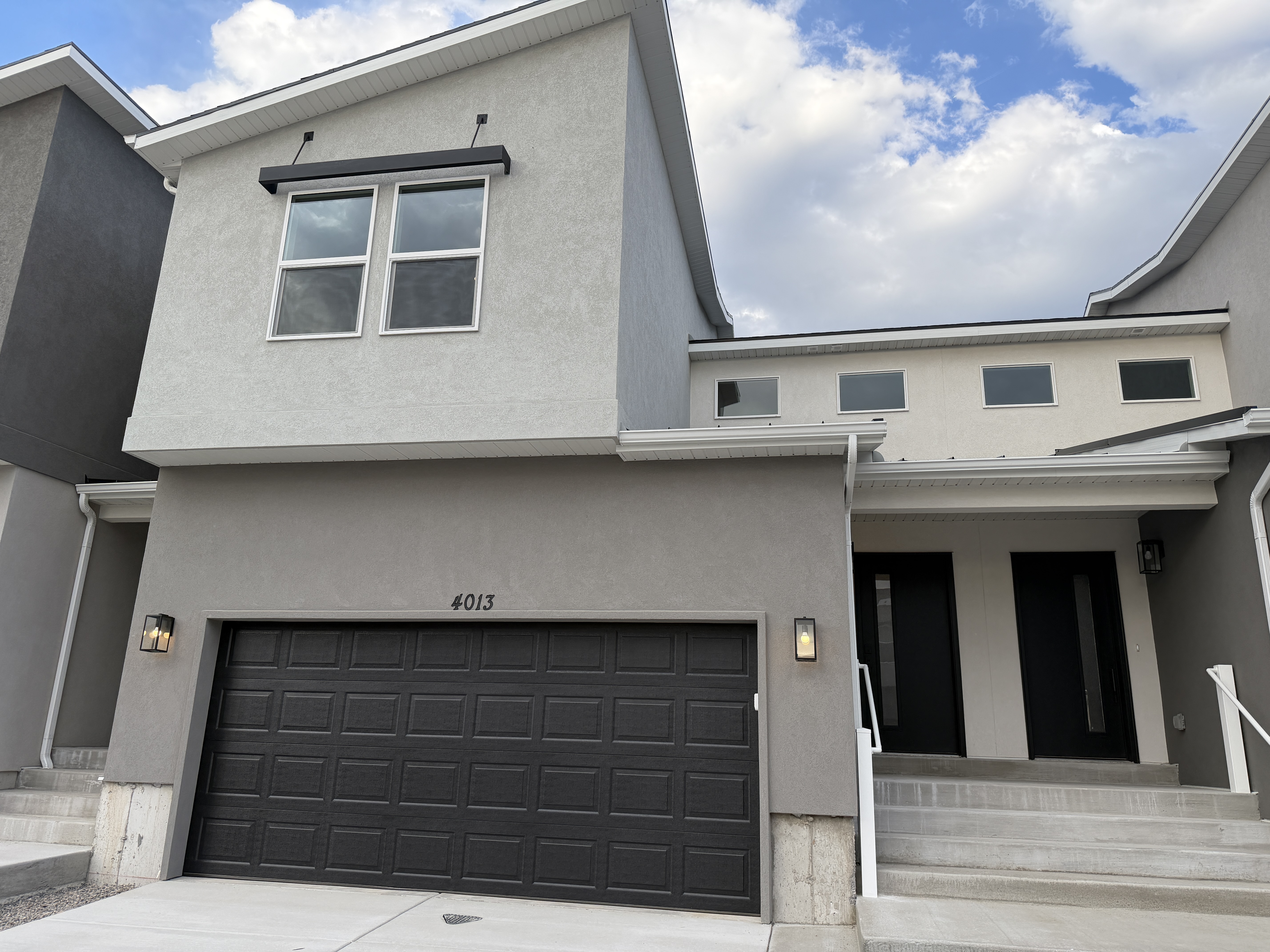 Mapleton Townhome: 4013 S Woodland Ave