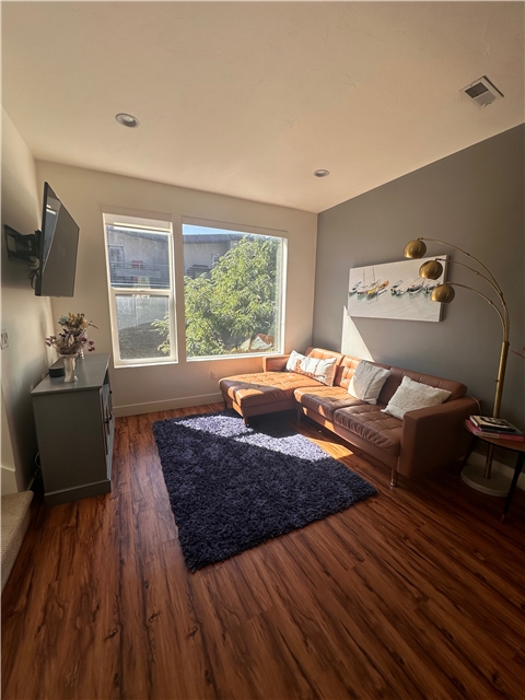 Midvale Townhome: 1037 W Rooftop Dr