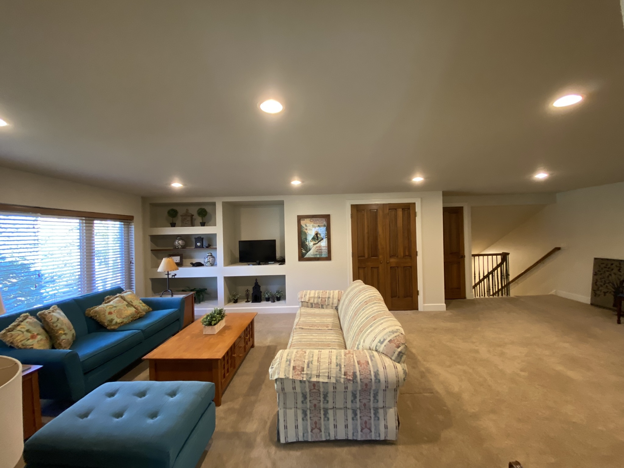 Midway Single Room: 26 W Oberland Ct