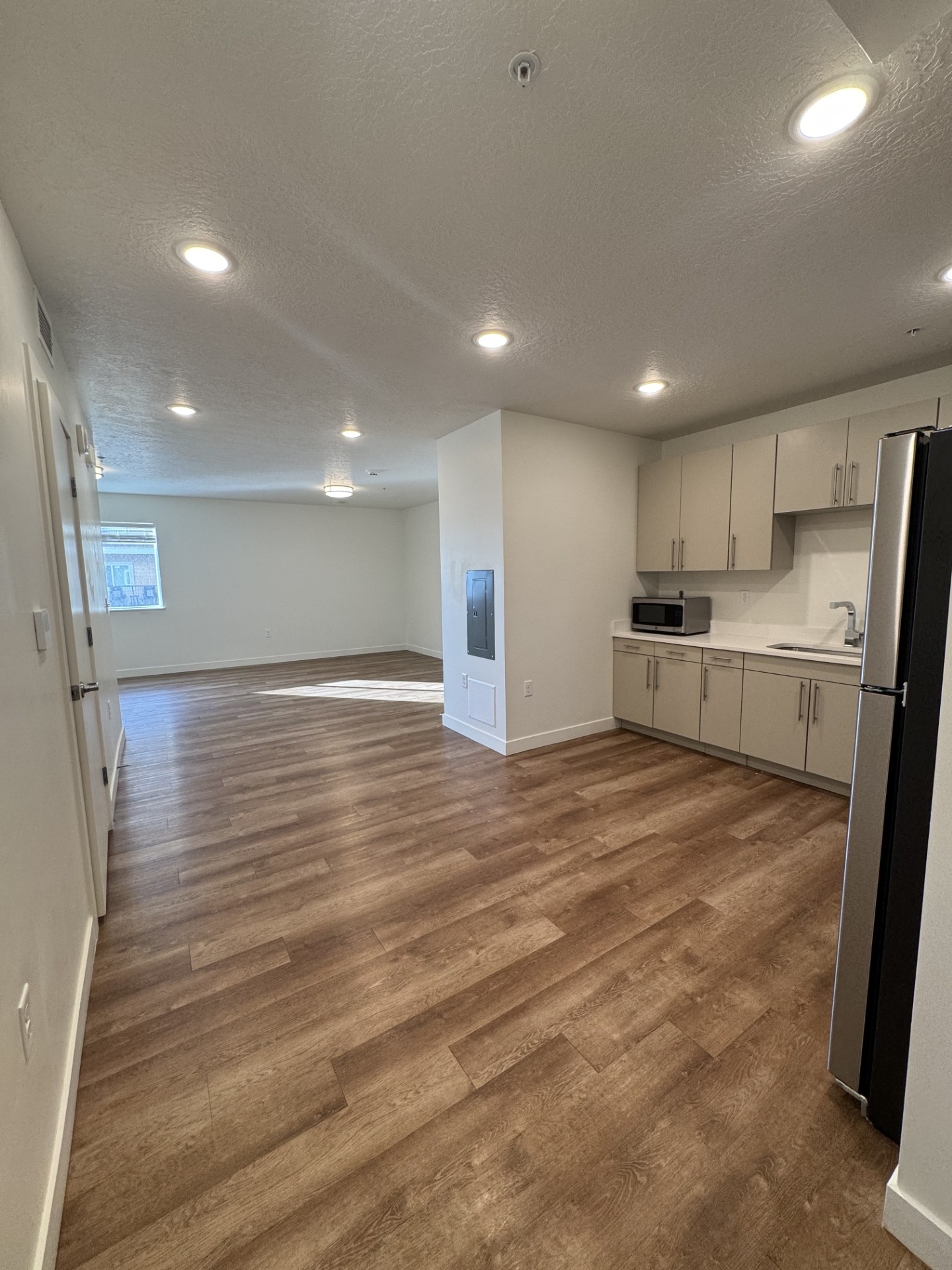 Draper Apartment: 12358 S Pony Express Rd