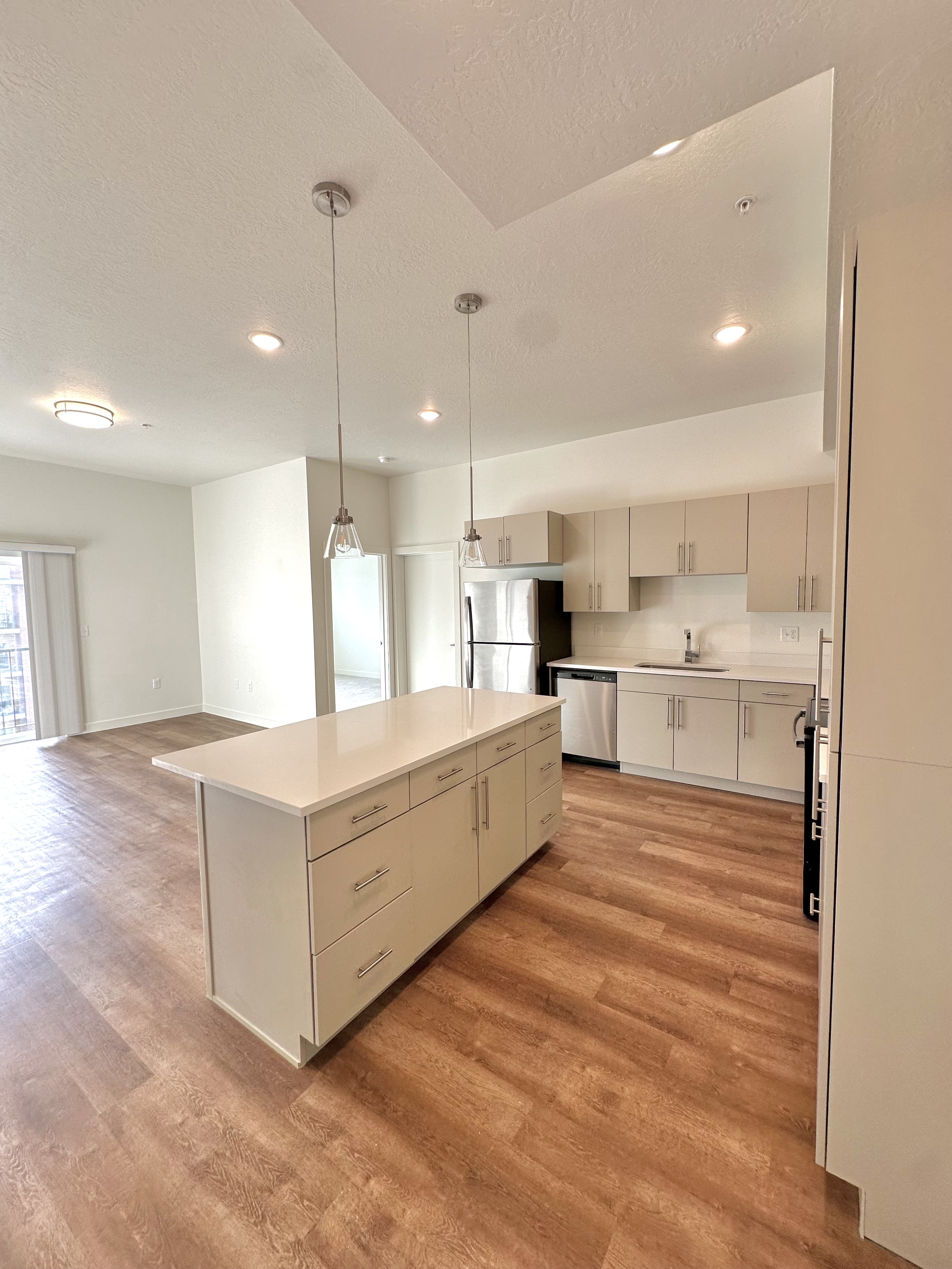 Draper Apartment: 12358 S Pony Express Rd