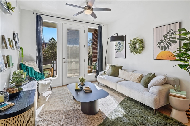 Cottonwood Heights Apartment: 1171 E Broadwing Ln