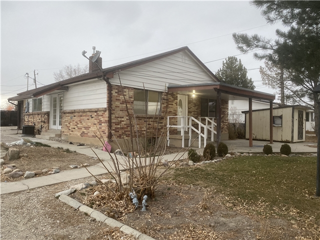 West Jordan House: 9322 S 1300 W