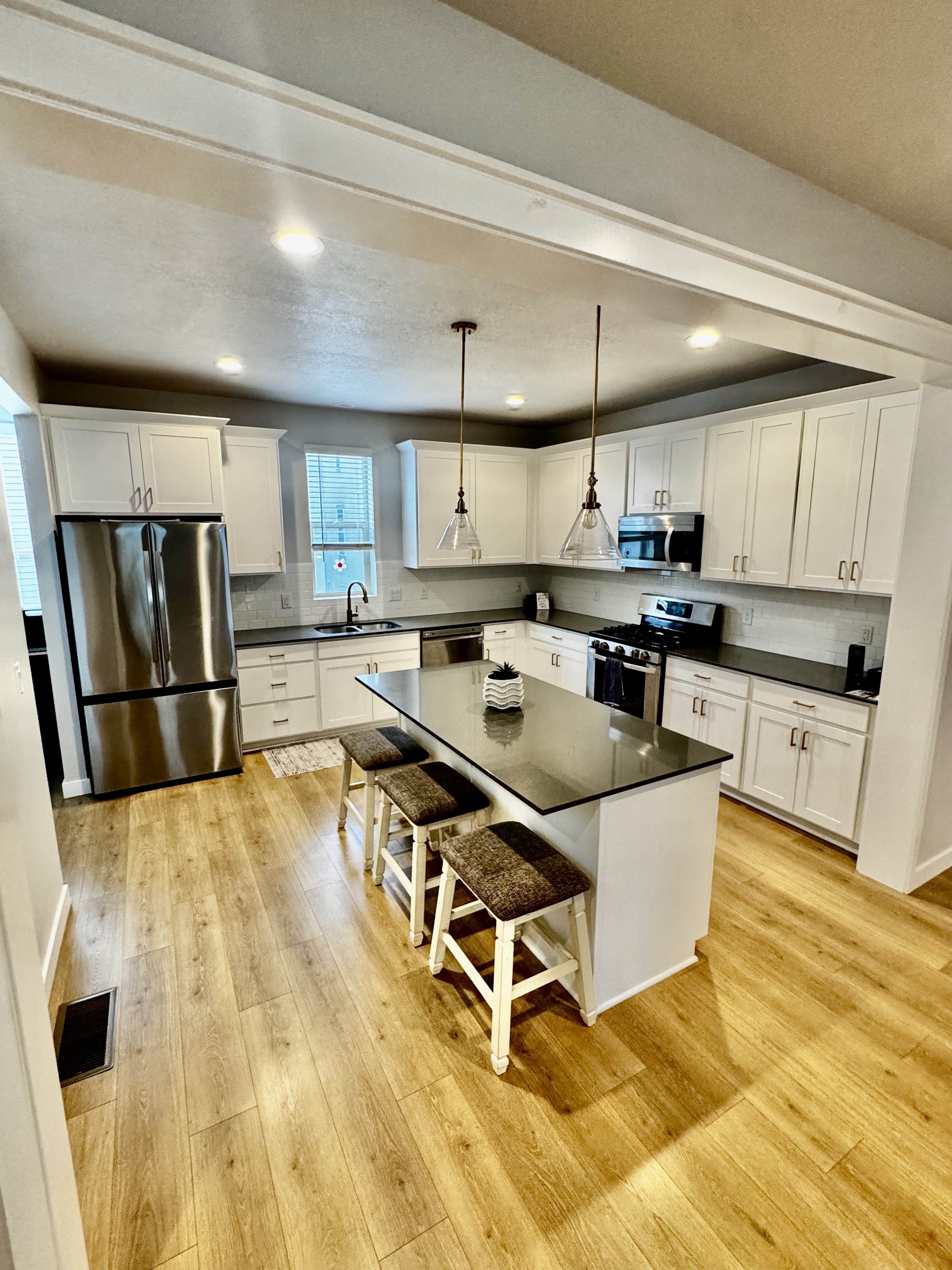 Layton Townhome: 2122 N 725 W