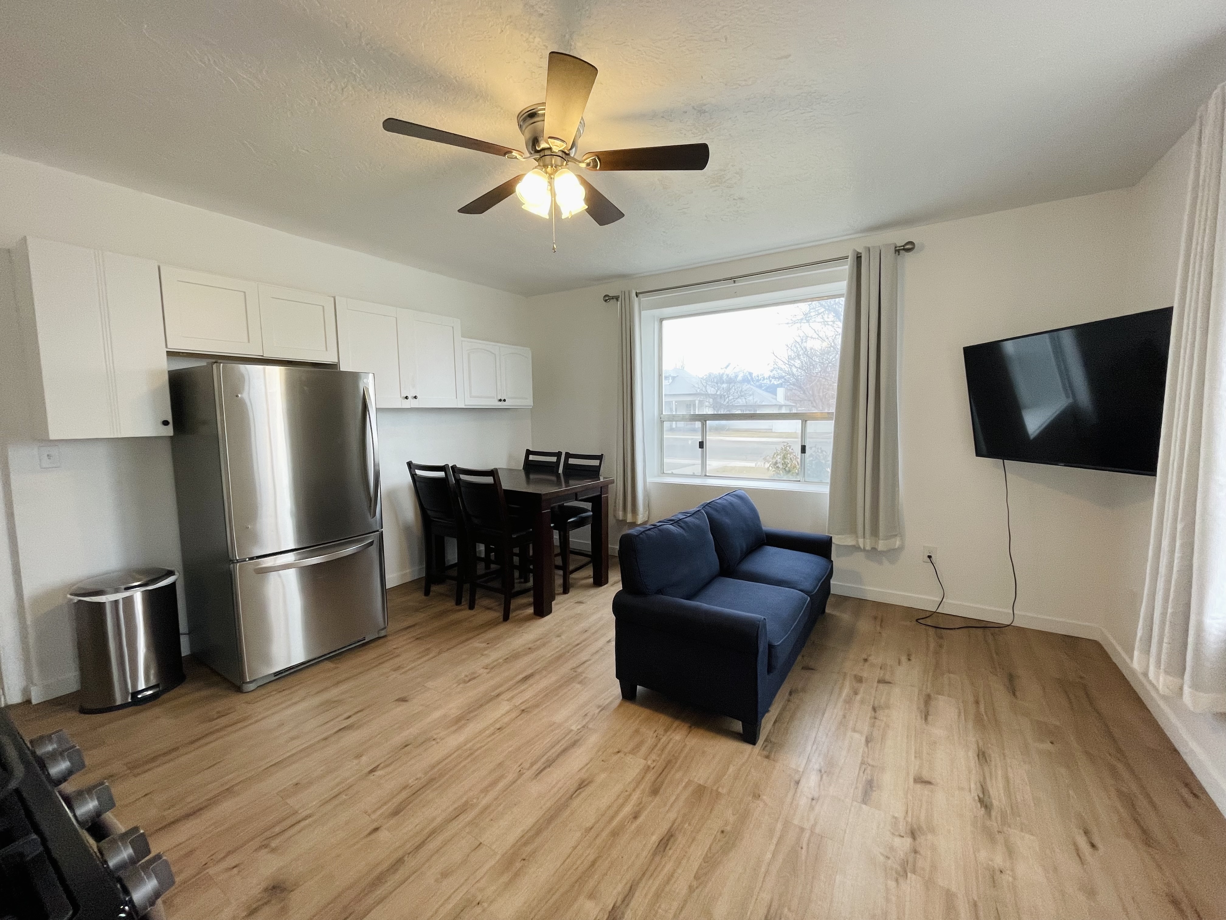 Lehi Apartment: 311 N Center St