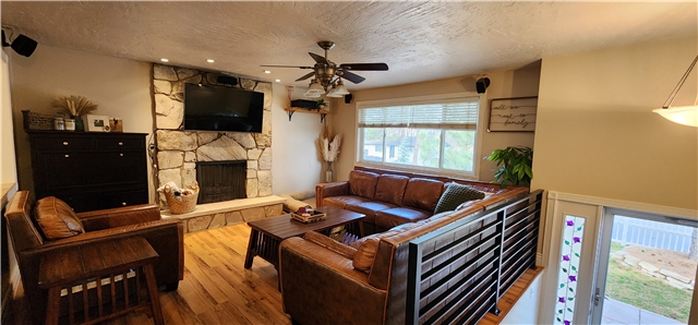 Midvale House: 7709 S 1100 E