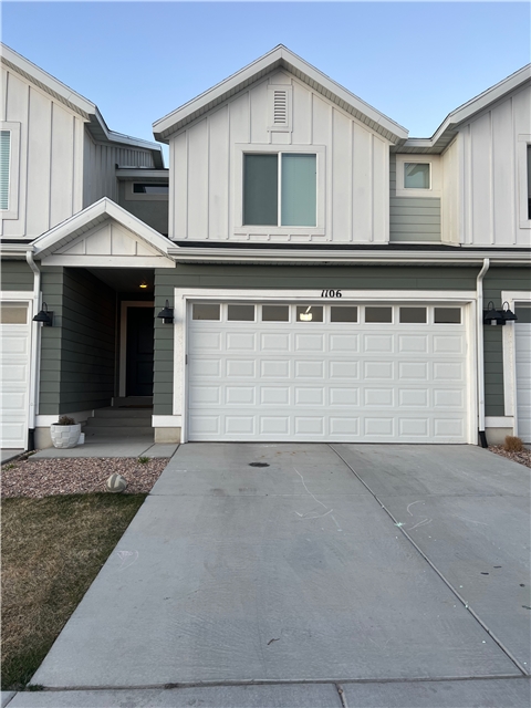 Saratoga Springs Townhome: 1106 E Dogwatch Dr