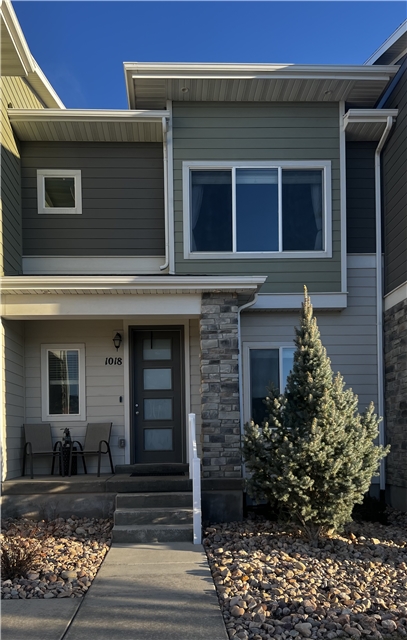 Riverton Townhome: 1018 W Cyan Valley Way